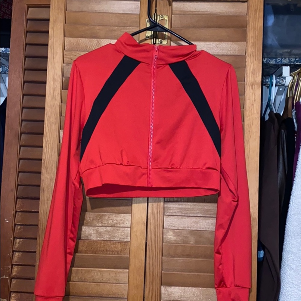 Red zip up crop top
